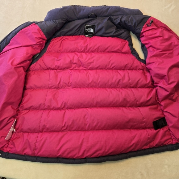 Ladies XL Northface Puffer Vest - Picture 4 of 9